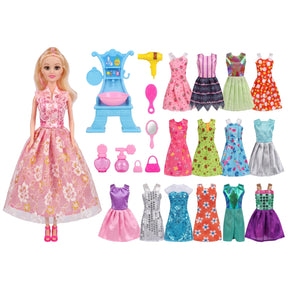 Muñeca Mas 15 Vestidos